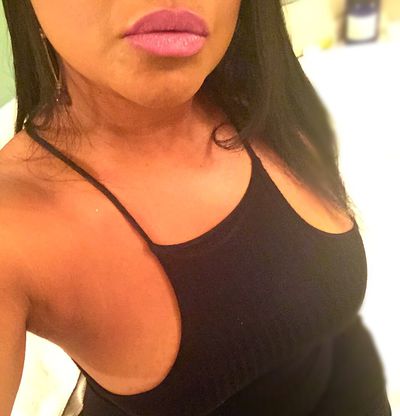 Riley Ford - Escort Girl from Cleveland Ohio