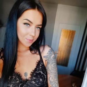 Gabrielle Bahr - Baby Iowa, USA